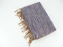 Lade das Bild in den Galerie-Viewer, The Iniko Scarf Chestnut