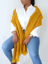 Lade das Bild in den Galerie-Viewer, Kato Scarf Yellow
