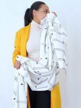 Load image into Gallery viewer, The Masaï Scarf White
